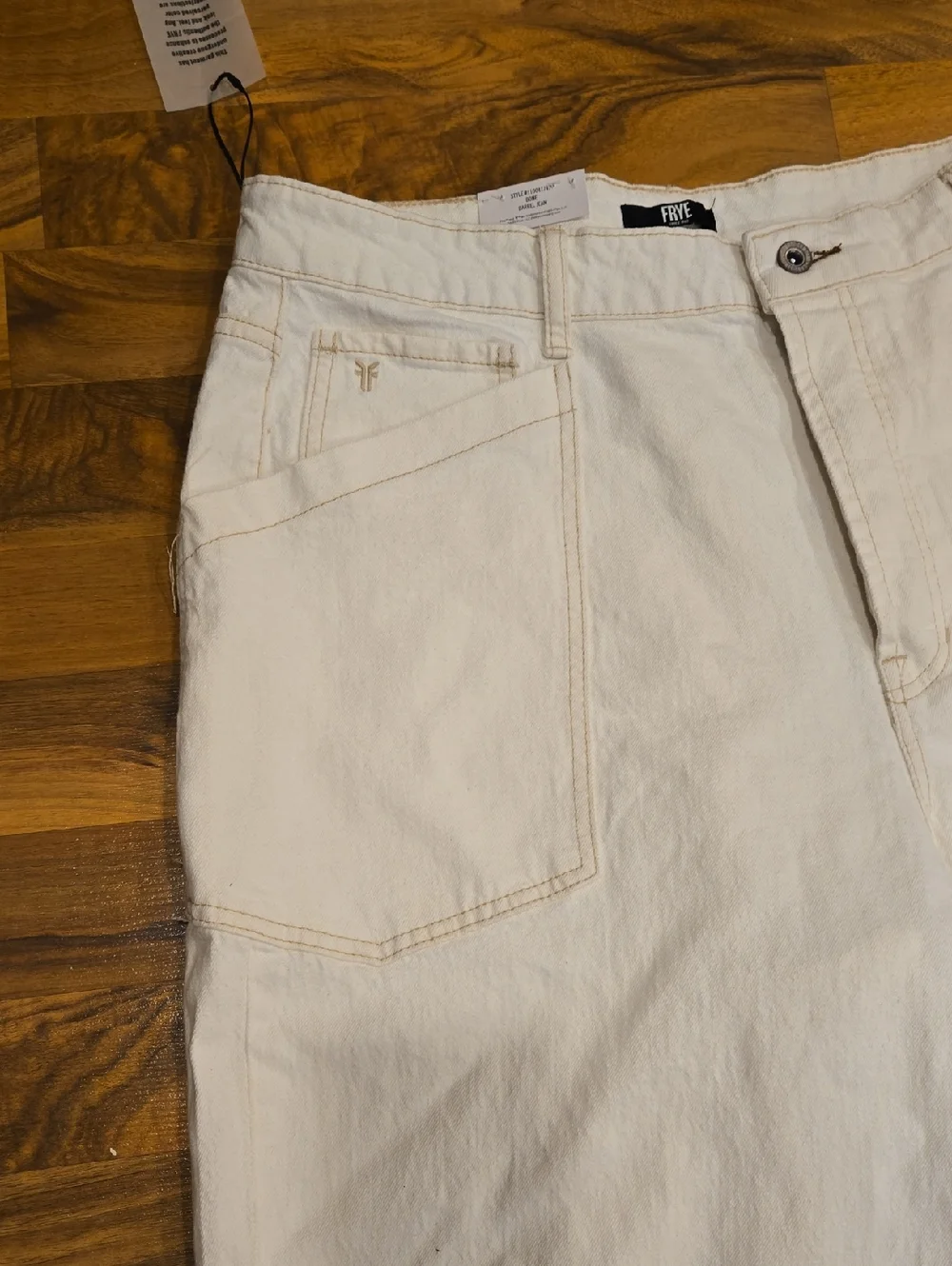 NWT Frye Barrel Jean High Waisted
